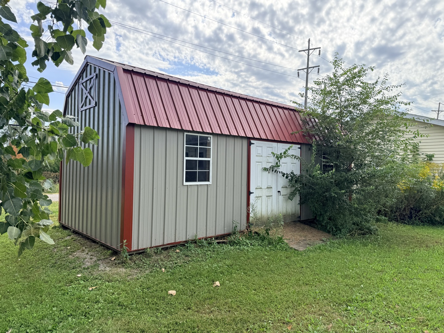 304 N 7th Avenue Property Photo 5