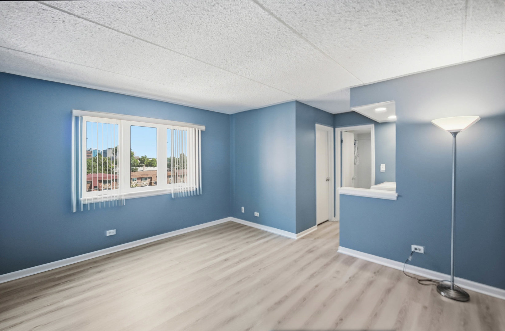 9357 Landings Lane 401 Property Photo 10