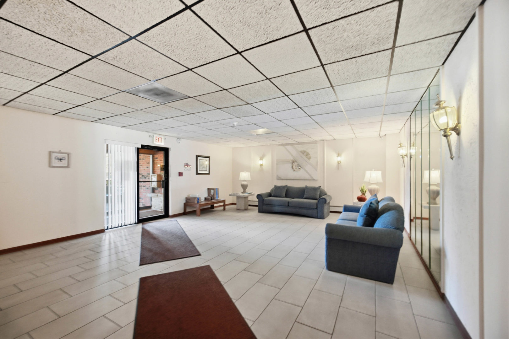 9357 Landings Lane 401 Property Photo 14