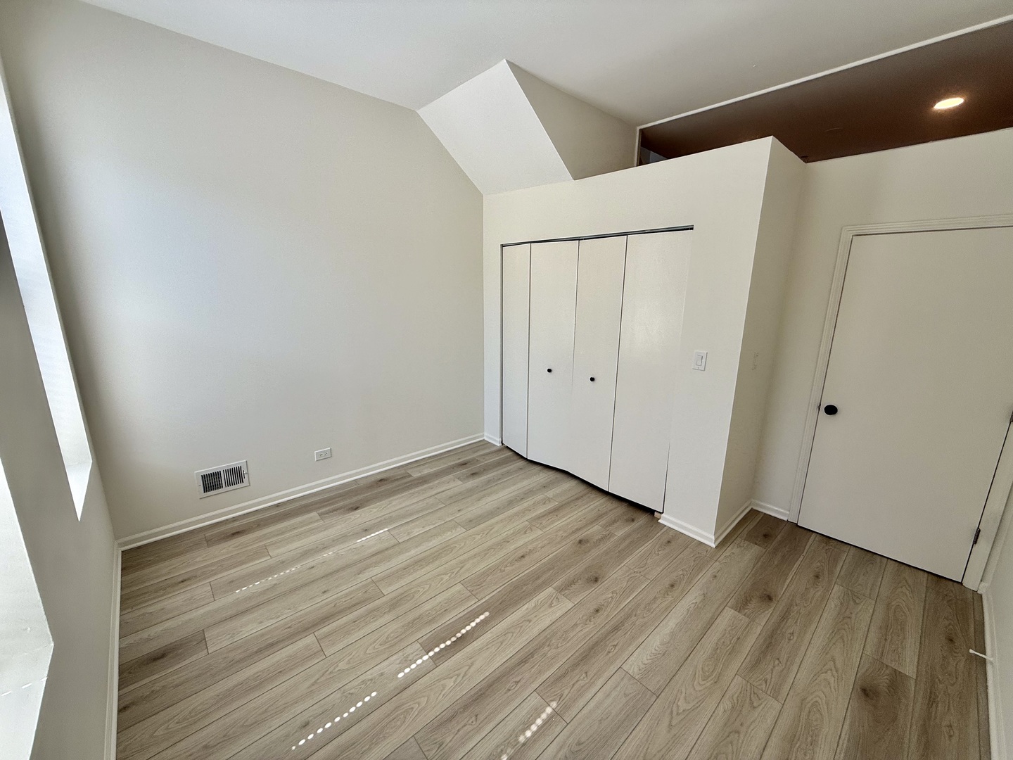937 W Armitage Avenue 3b Property Photo 15