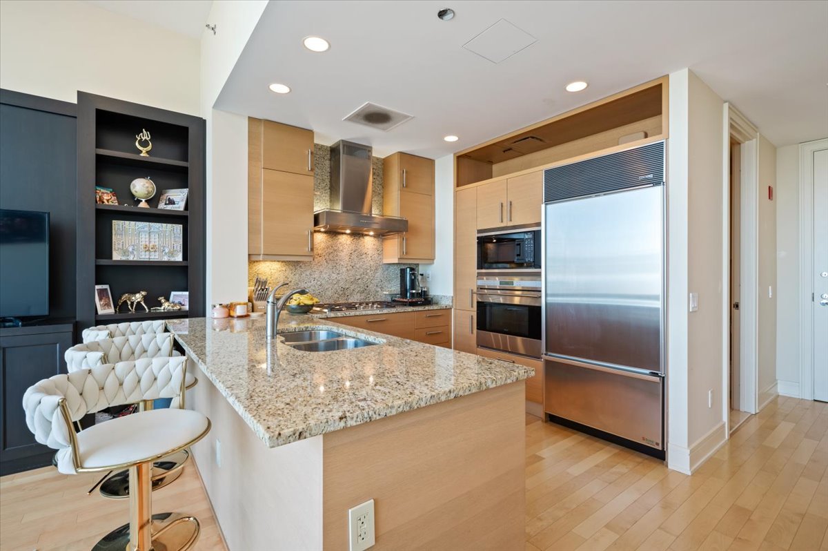 401 N Wabash Avenue 71c Property Photo 4
