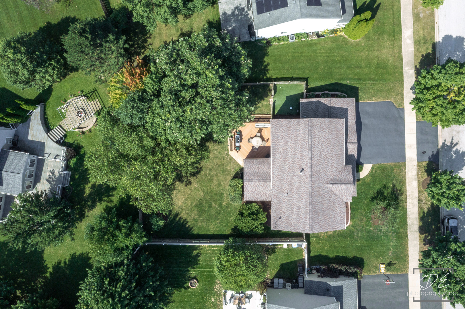 1829 Thornapple Way Property Photo 3