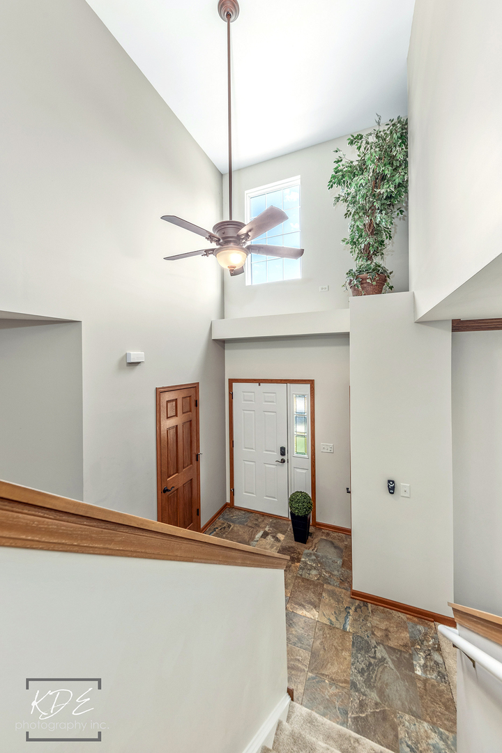 1829 Thornapple Way Property Photo 13