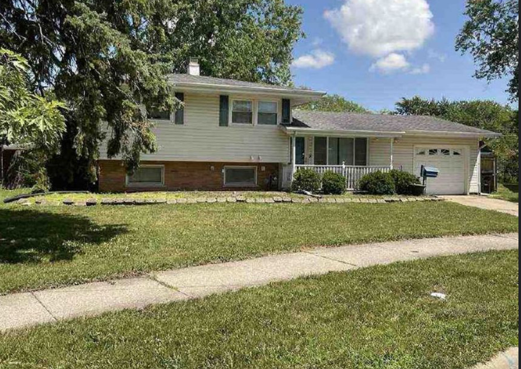 18917 Lorenz Avenue Property Photo 1
