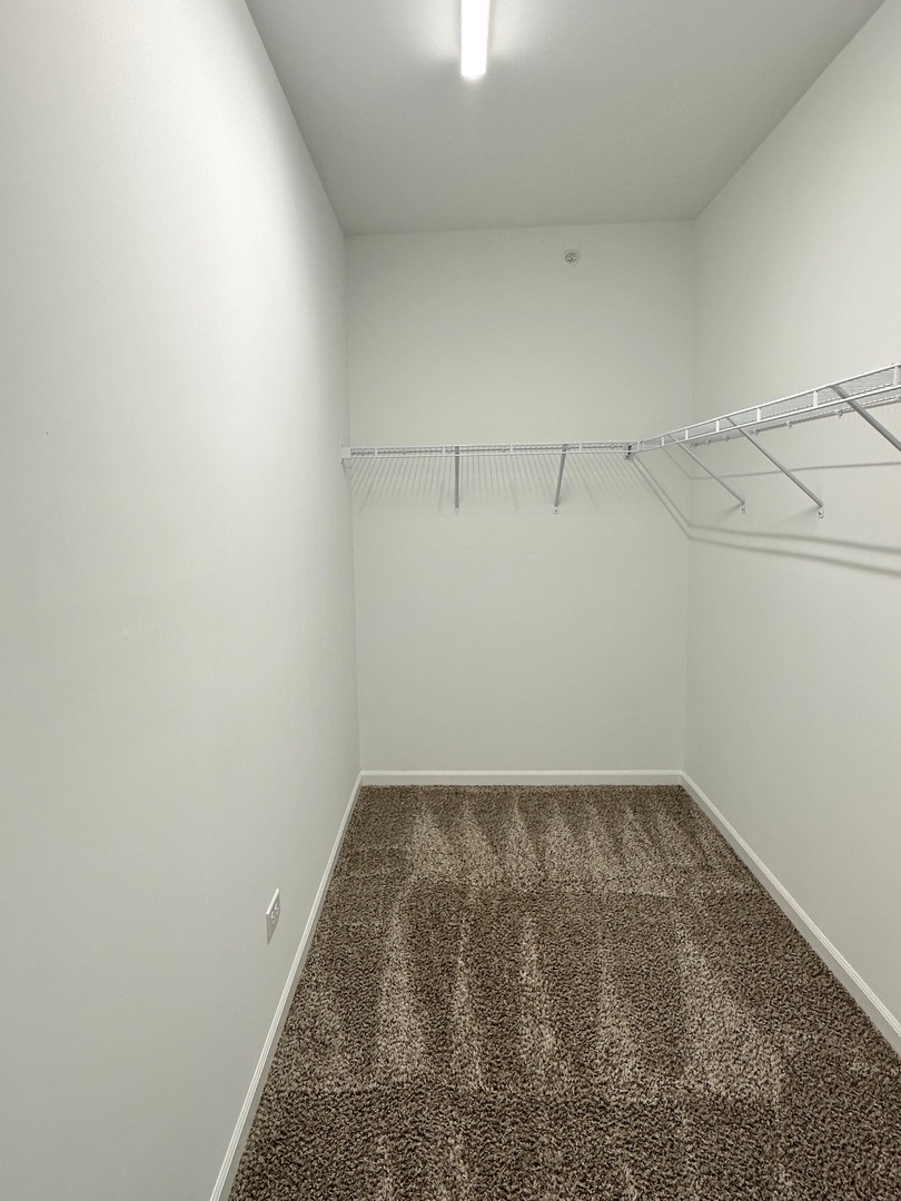 855 E Main Street 3b Property Photo 13