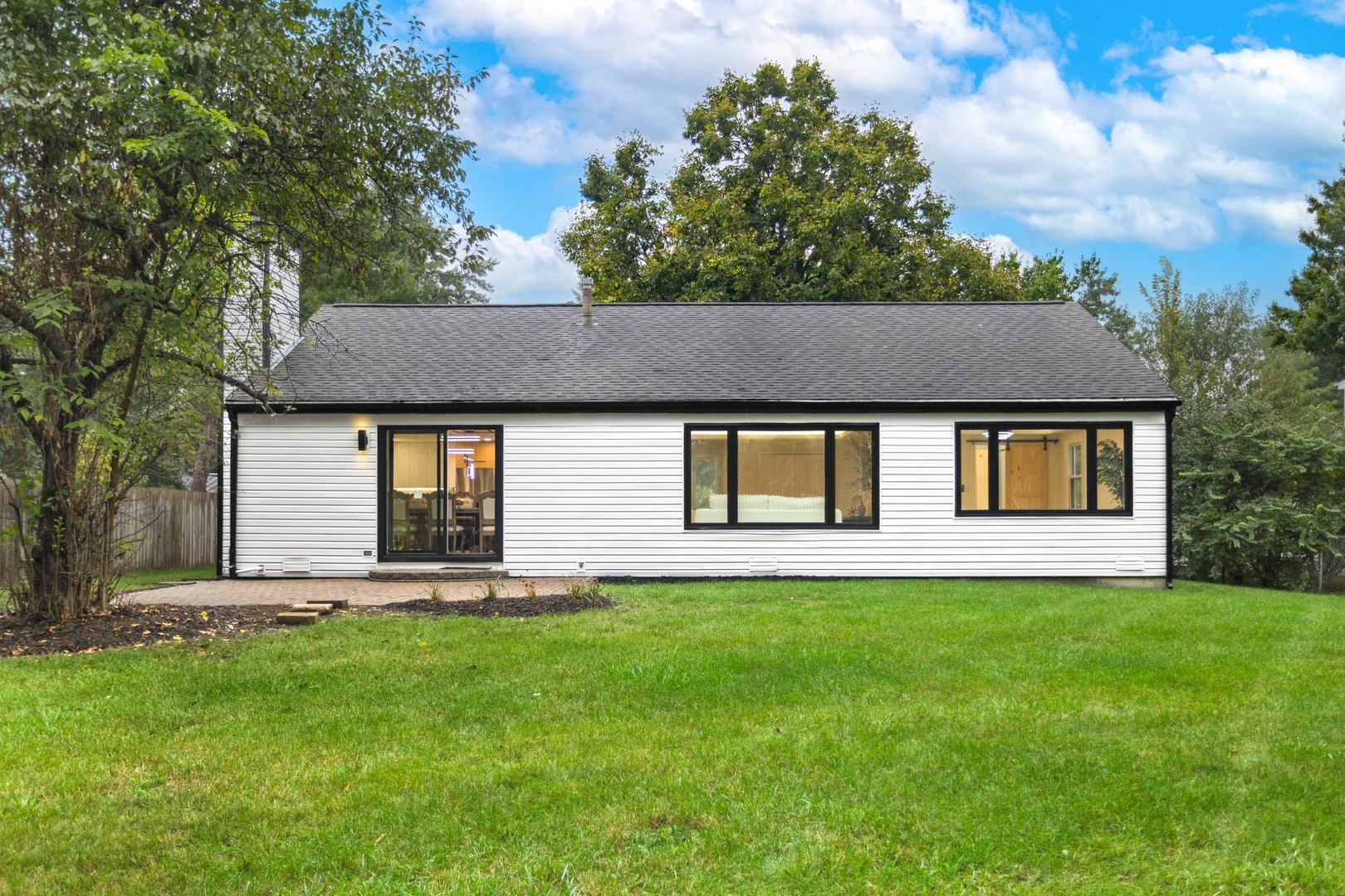 2049 Dorval Drive Property Photo 16