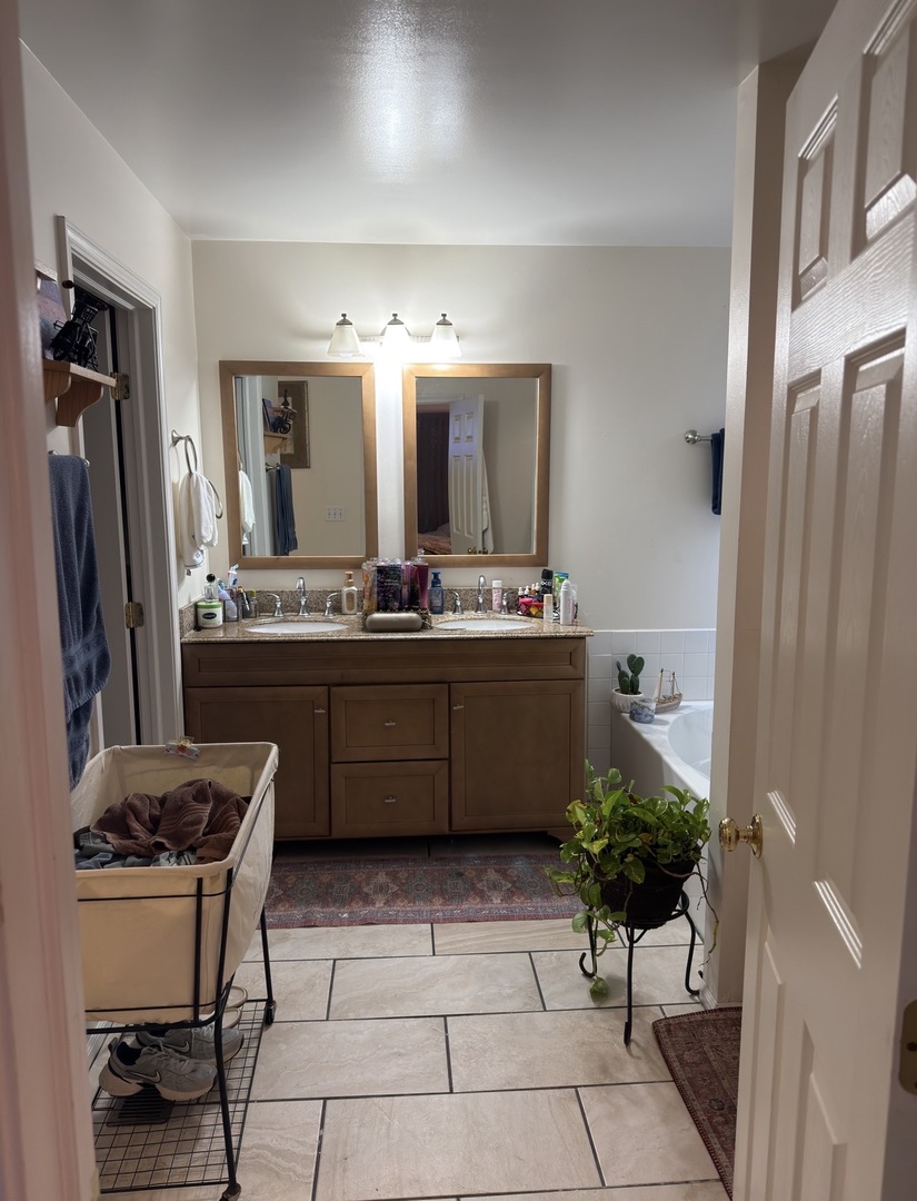 7055 Nathan Lane Property Photo 13