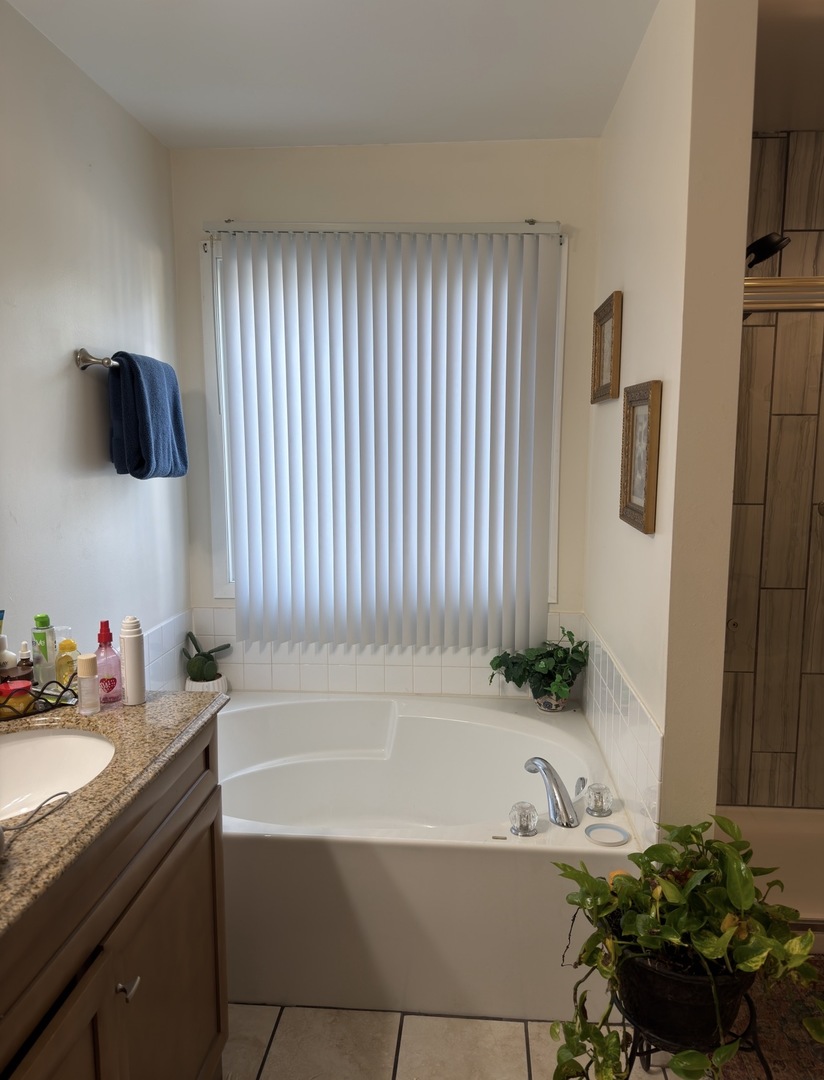 7055 Nathan Lane Property Photo 15
