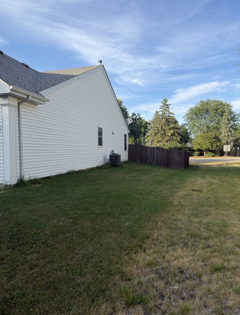 7055 Nathan Lane Property Photo 30