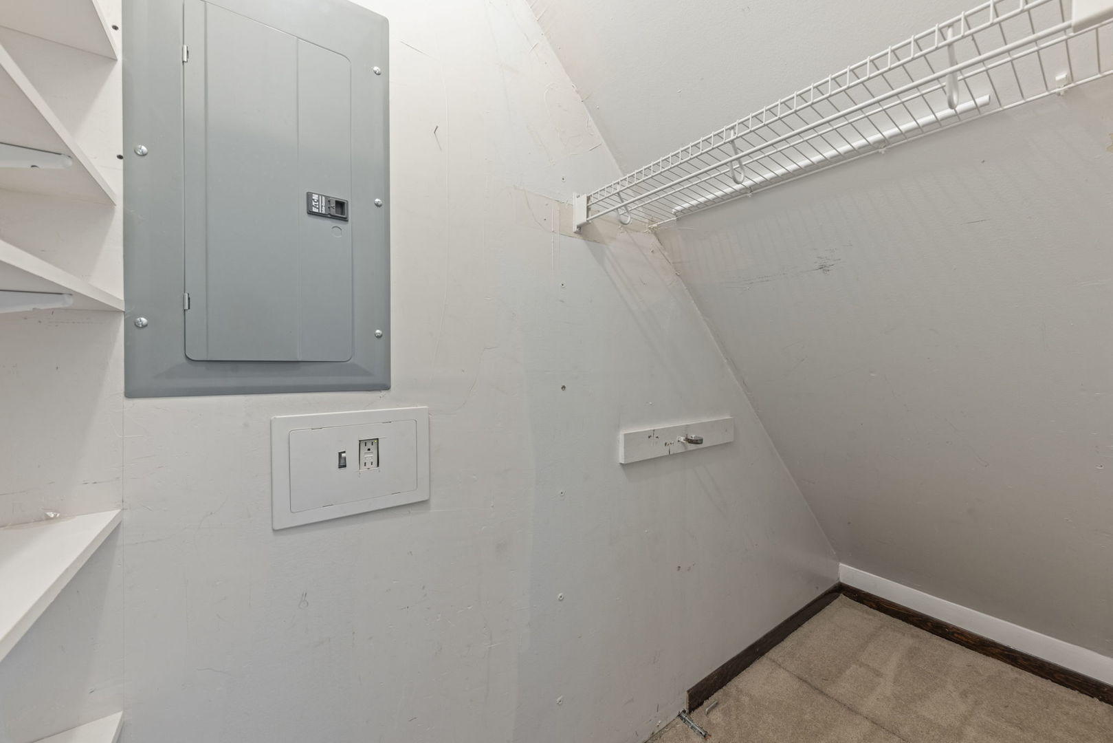 105 Appletree Court Property Photo 8