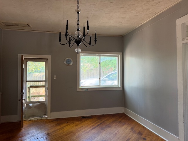 718 Harrison Street Property Photo 10