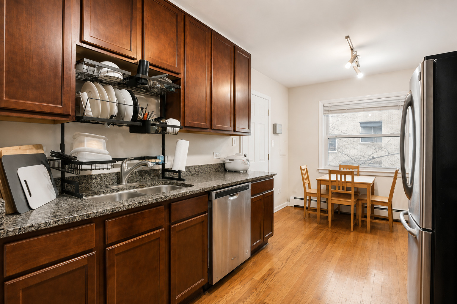 2147 Ridge Avenue 2d Property Photo 10