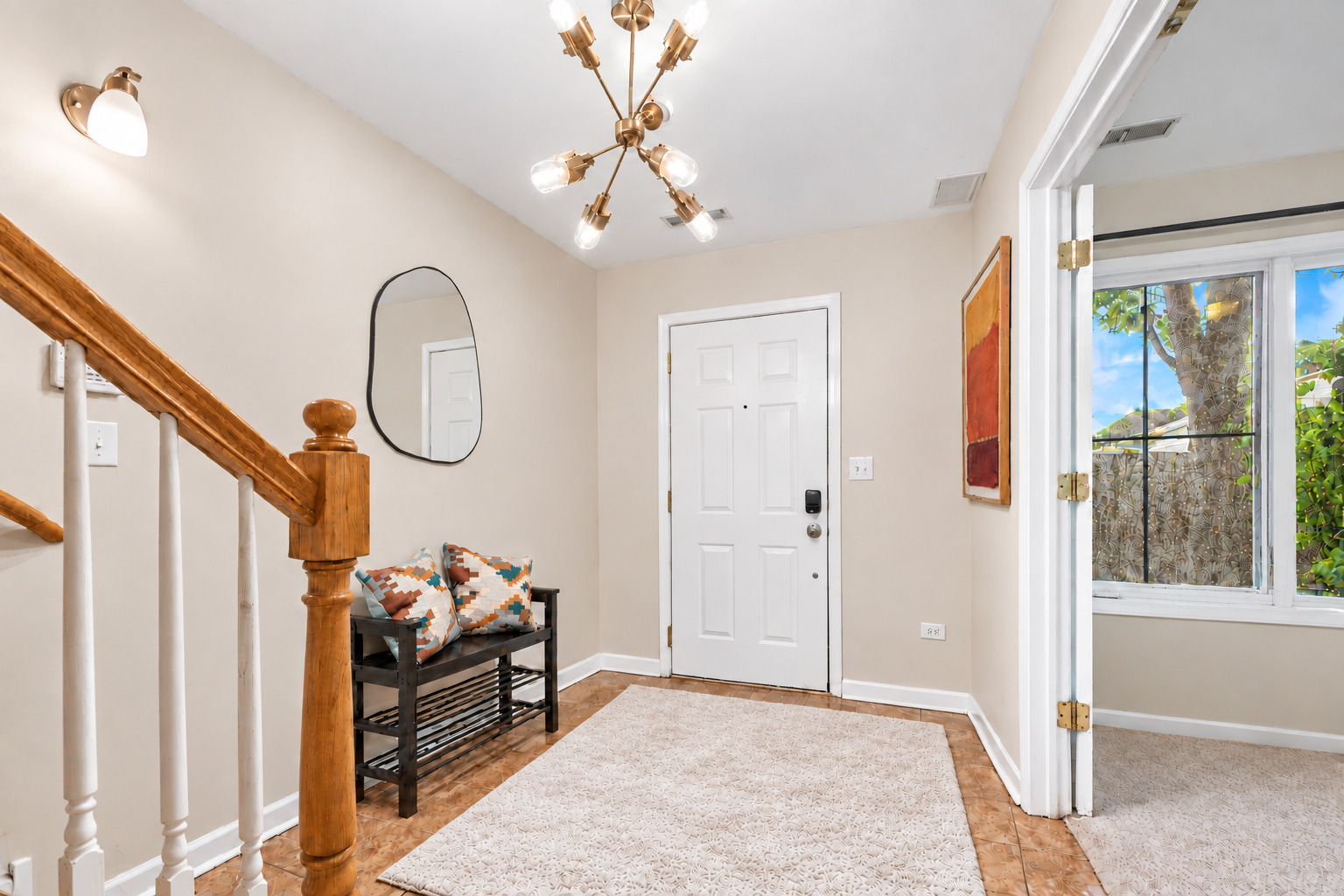 1192 Clarence Avenue 7 Property Photo 2