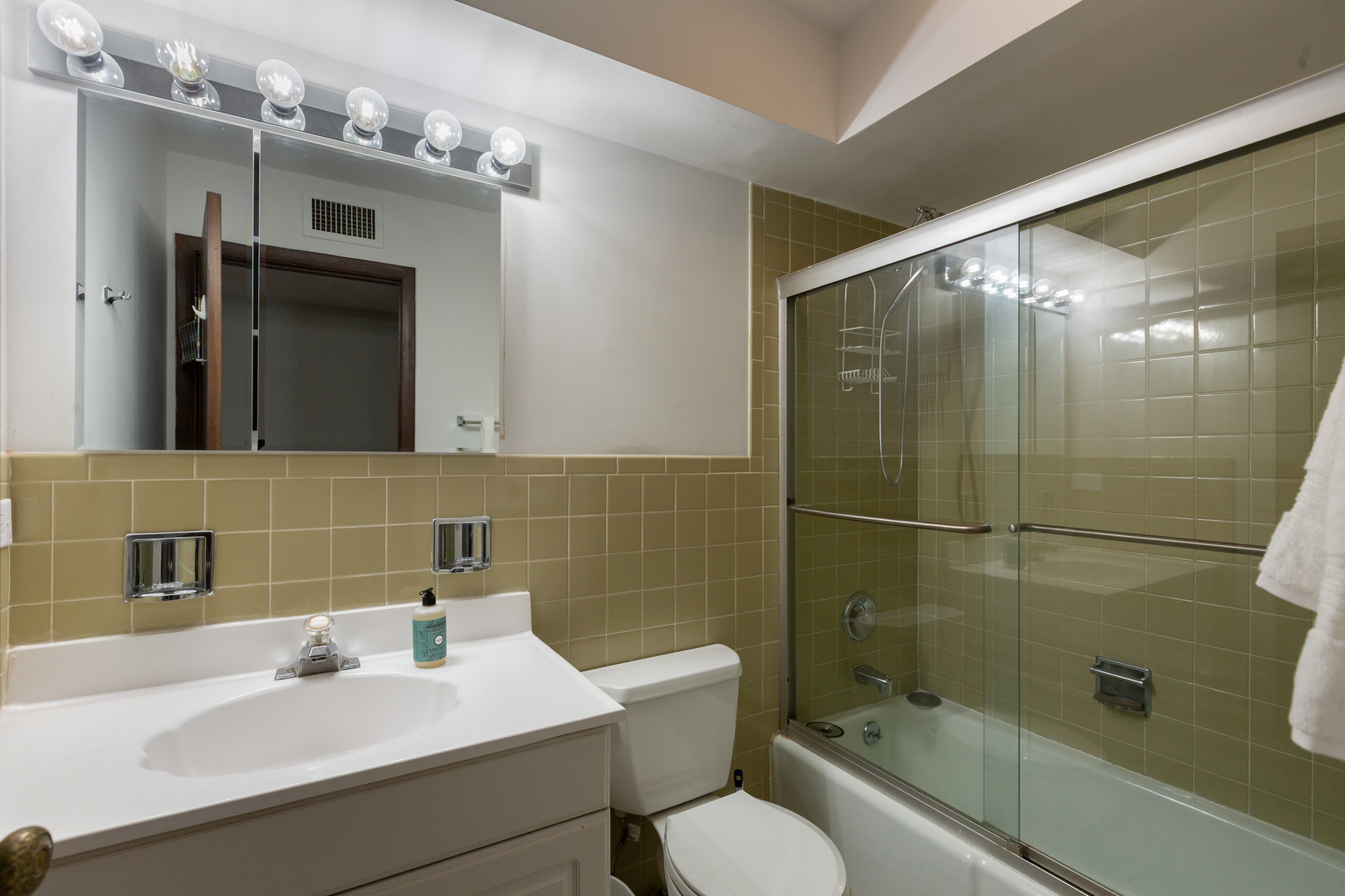 110 S Dunton Avenue 2f Property Photo 15