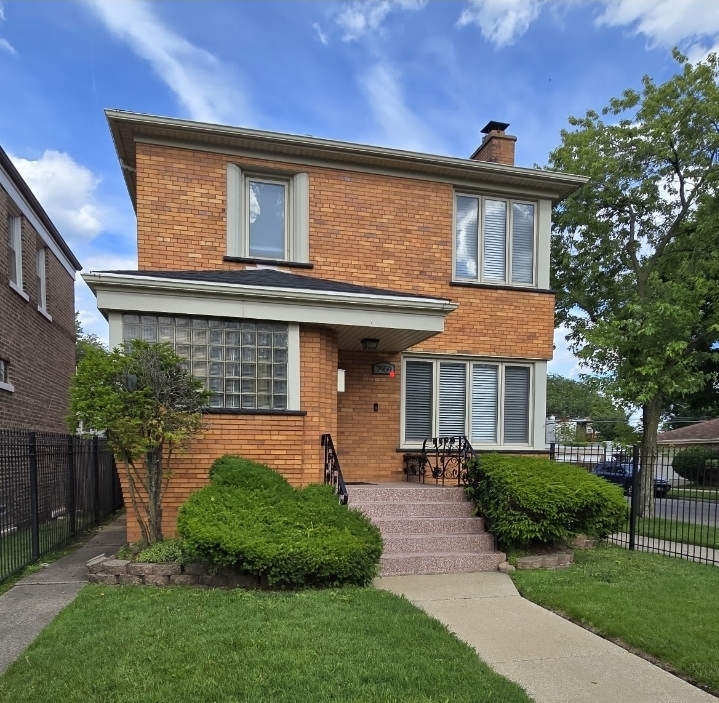 7959 S Michigan Avenue Property Photo 1