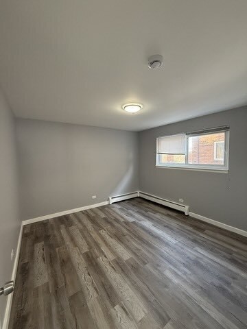 1685 Harbor Avenue 1n Property Photo 3