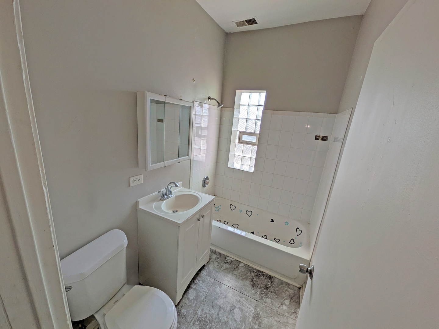 6237 S Ada Street Property Photo 6
