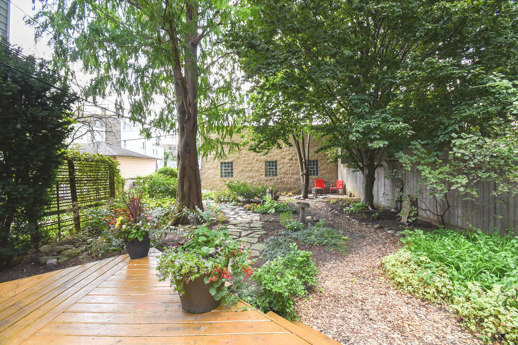 1346 N Kedzie Avenue Property Photo 2