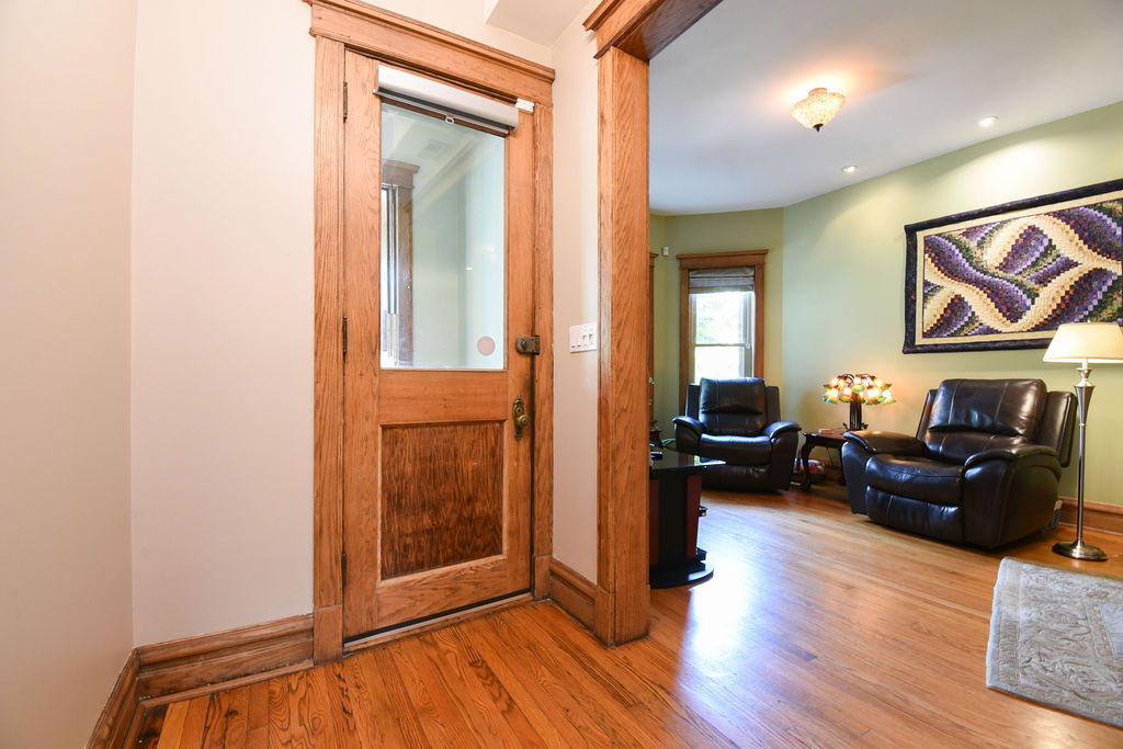 1346 N Kedzie Avenue Property Photo 10