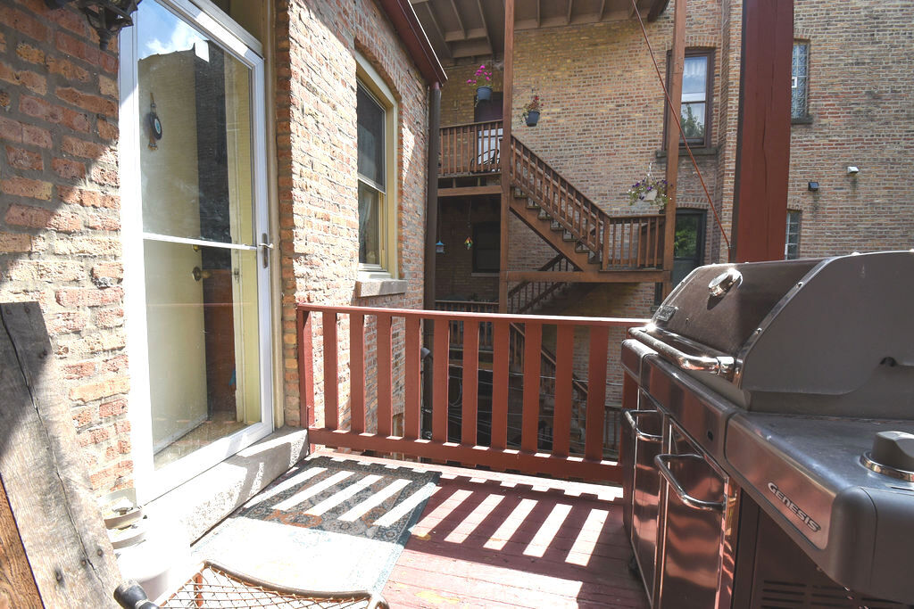 1346 N Kedzie Avenue Property Photo 42