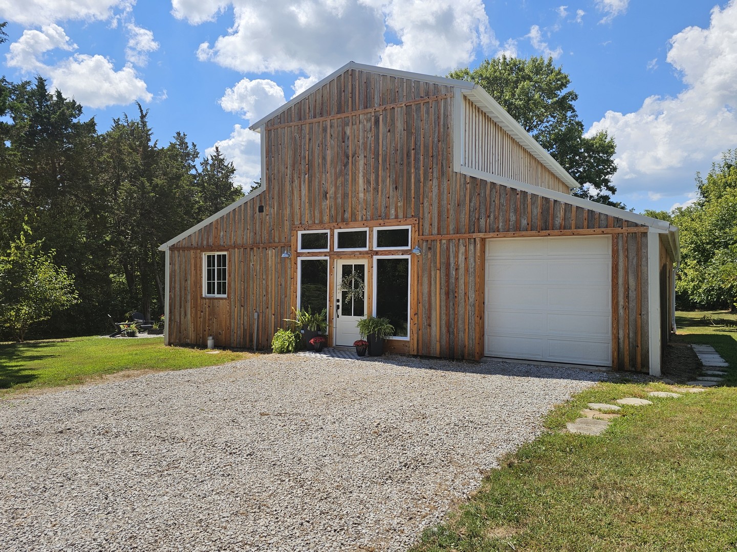 2673 County Farm Road Property Photo 16