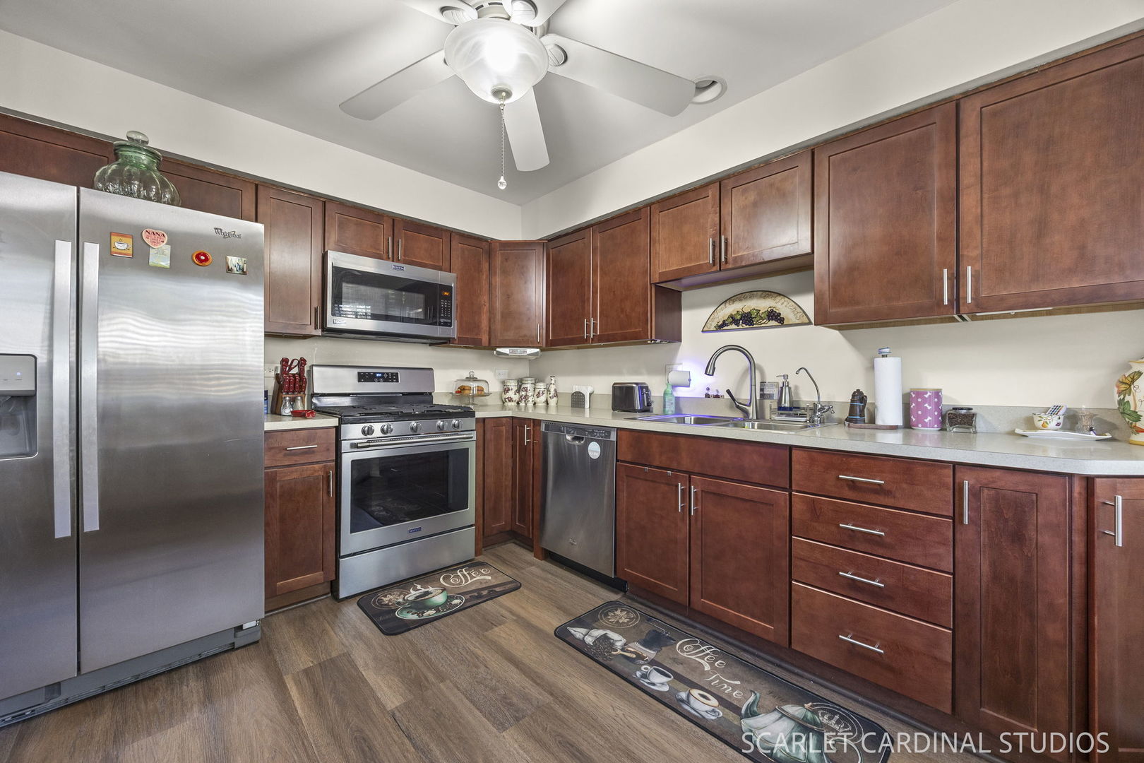449 Canterbury Drive Property Photo 7