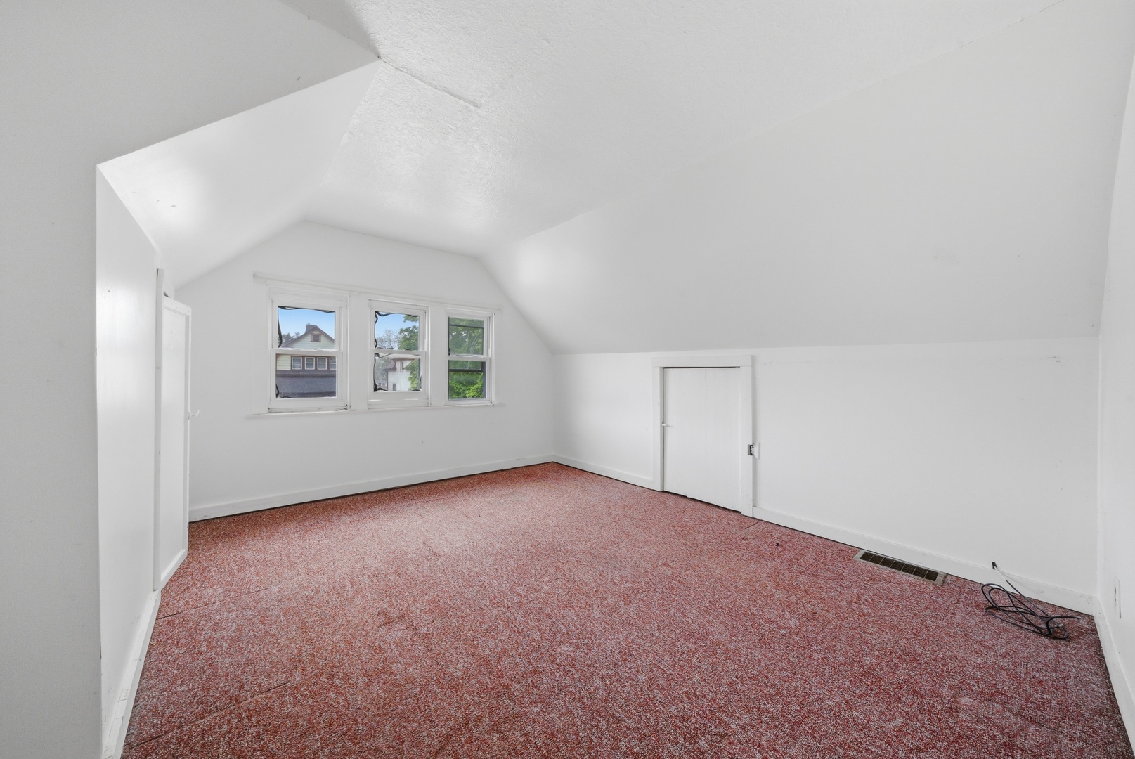 814 S 11th Avenue Property Photo 12