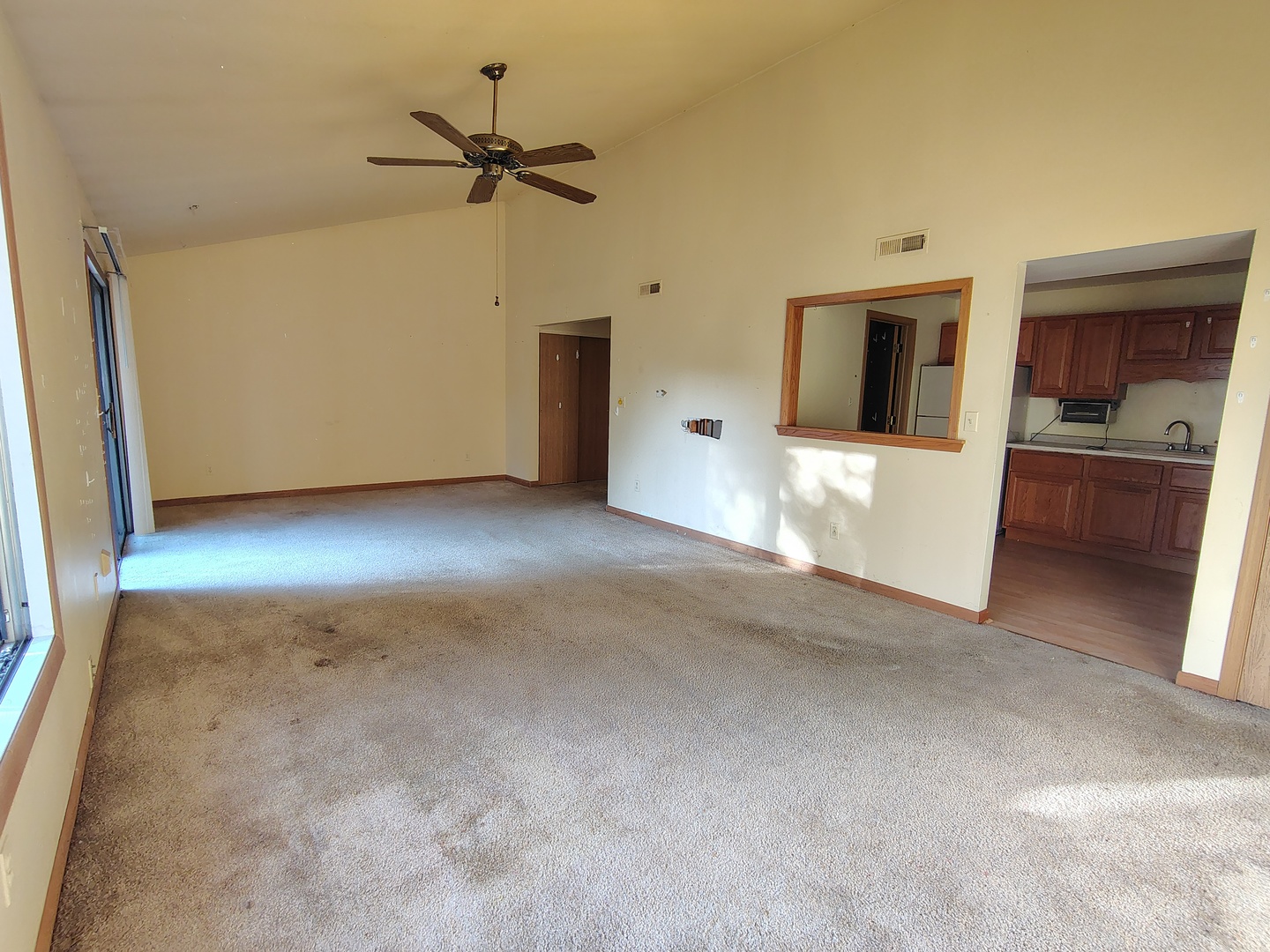 5205 Woodmar Court C Property Photo 9