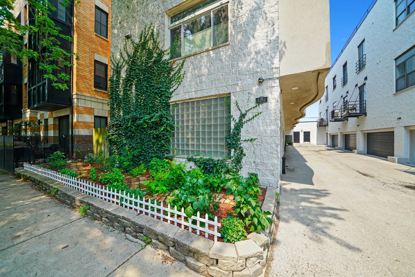 2231 N Lister Avenue D Property Photo 5