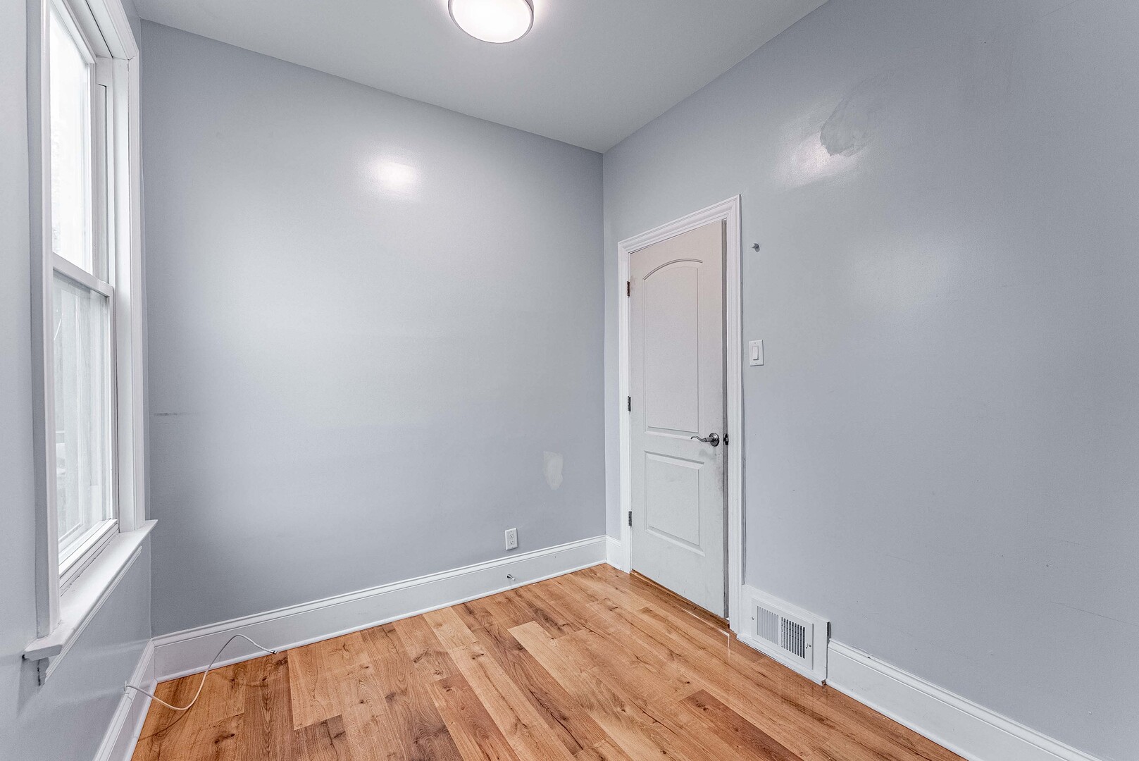 1330 Ridgeland Avenue Property Photo 6