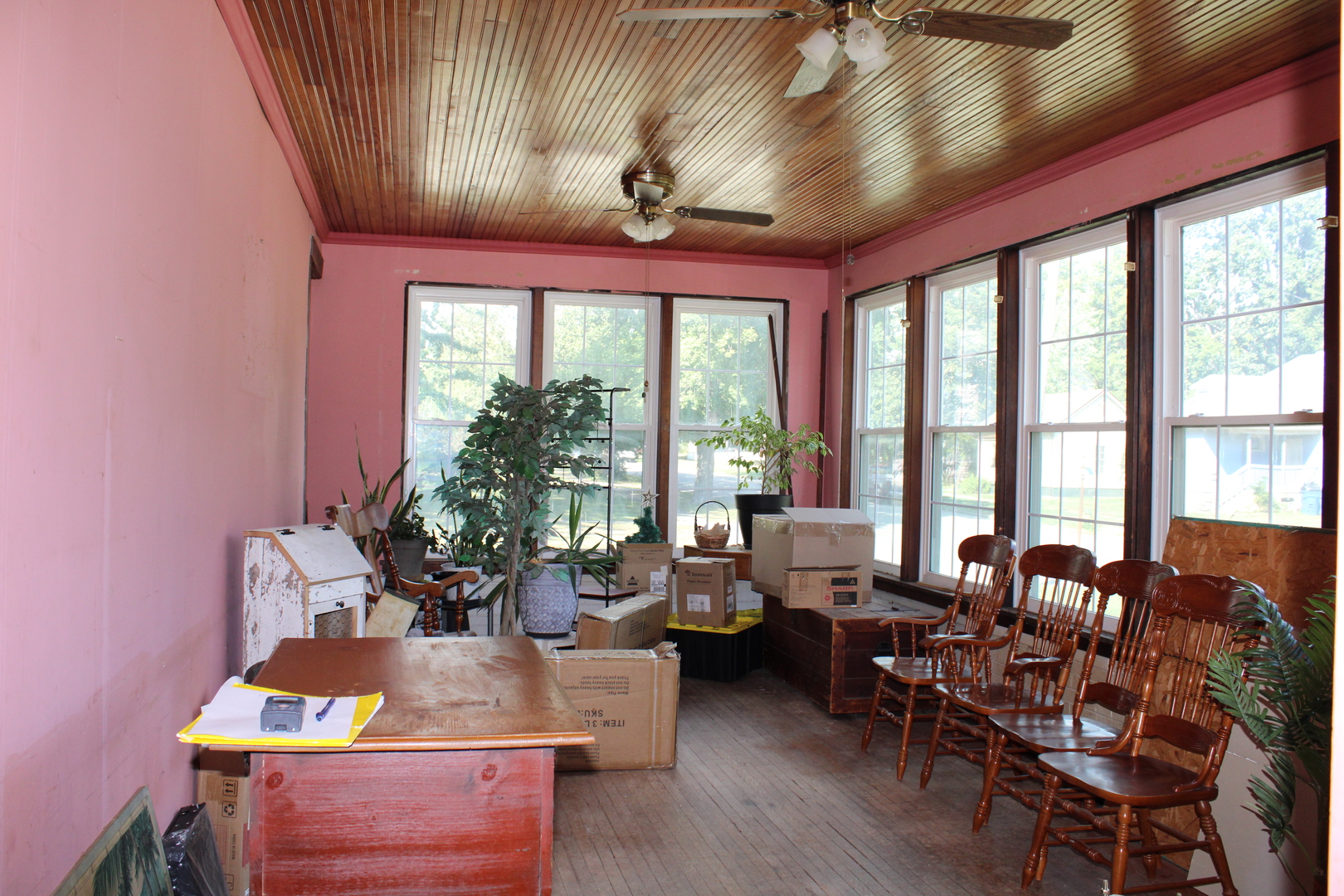 304 S Maple Street Property Photo 5
