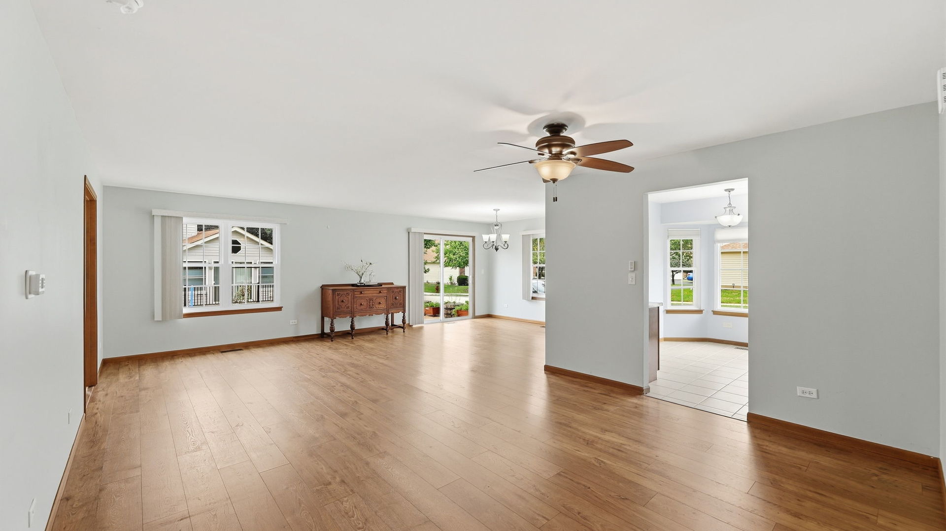 21311 Silktree Circle Property Photo 7