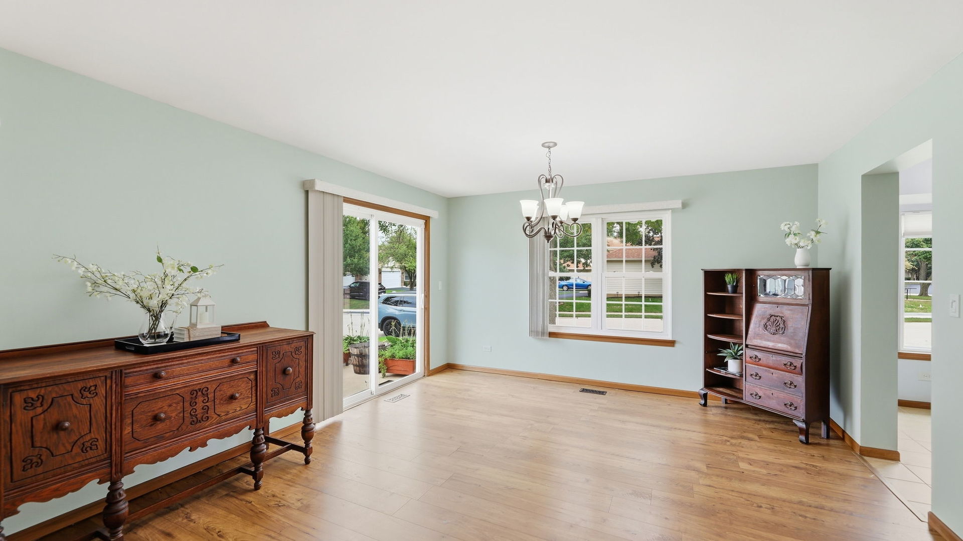 21311 Silktree Circle Property Photo 9