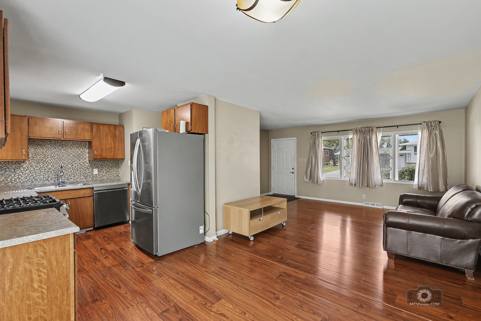 2204 Douglas Street Property Photo 13