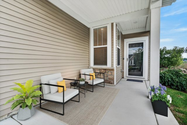 2861 Briargate Drive Property Photo 2