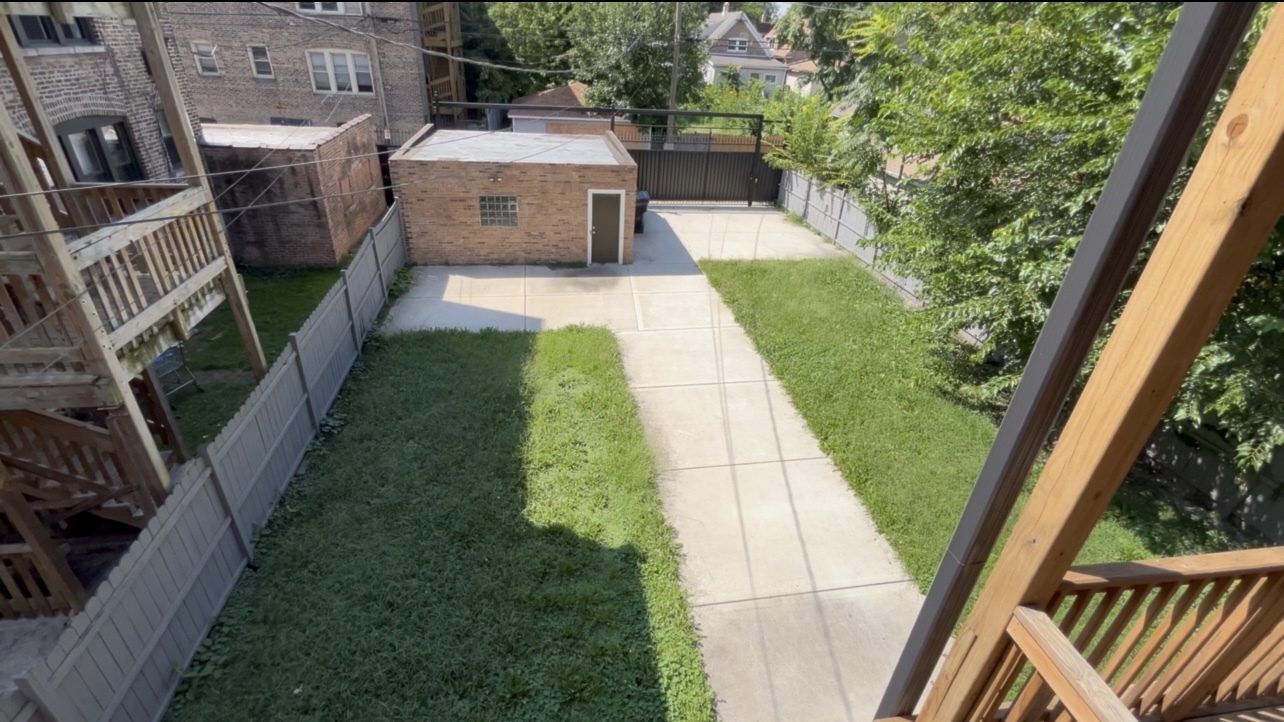 6950 S Indiana Avenue Property Photo 25