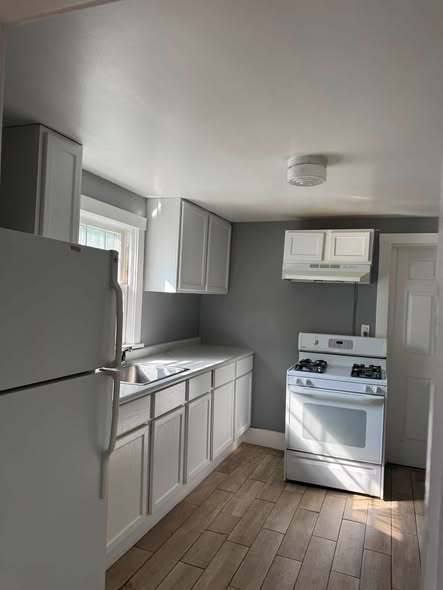 512 Clark Street 2 Property Photo 1