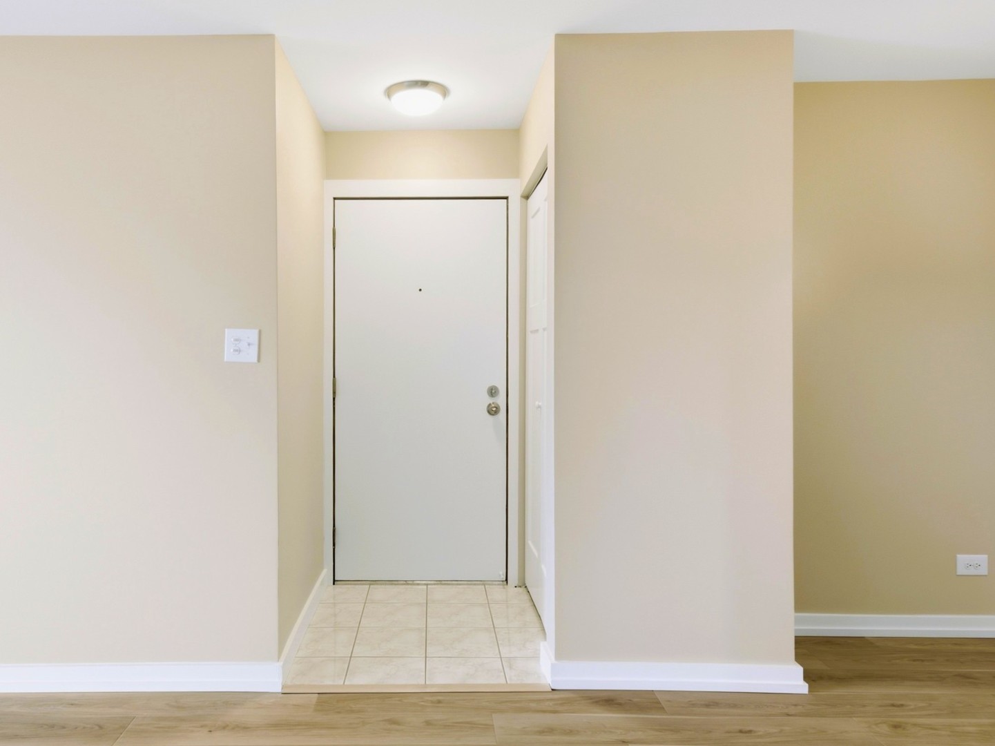 10420 Circle Drive 48b Property Photo 4