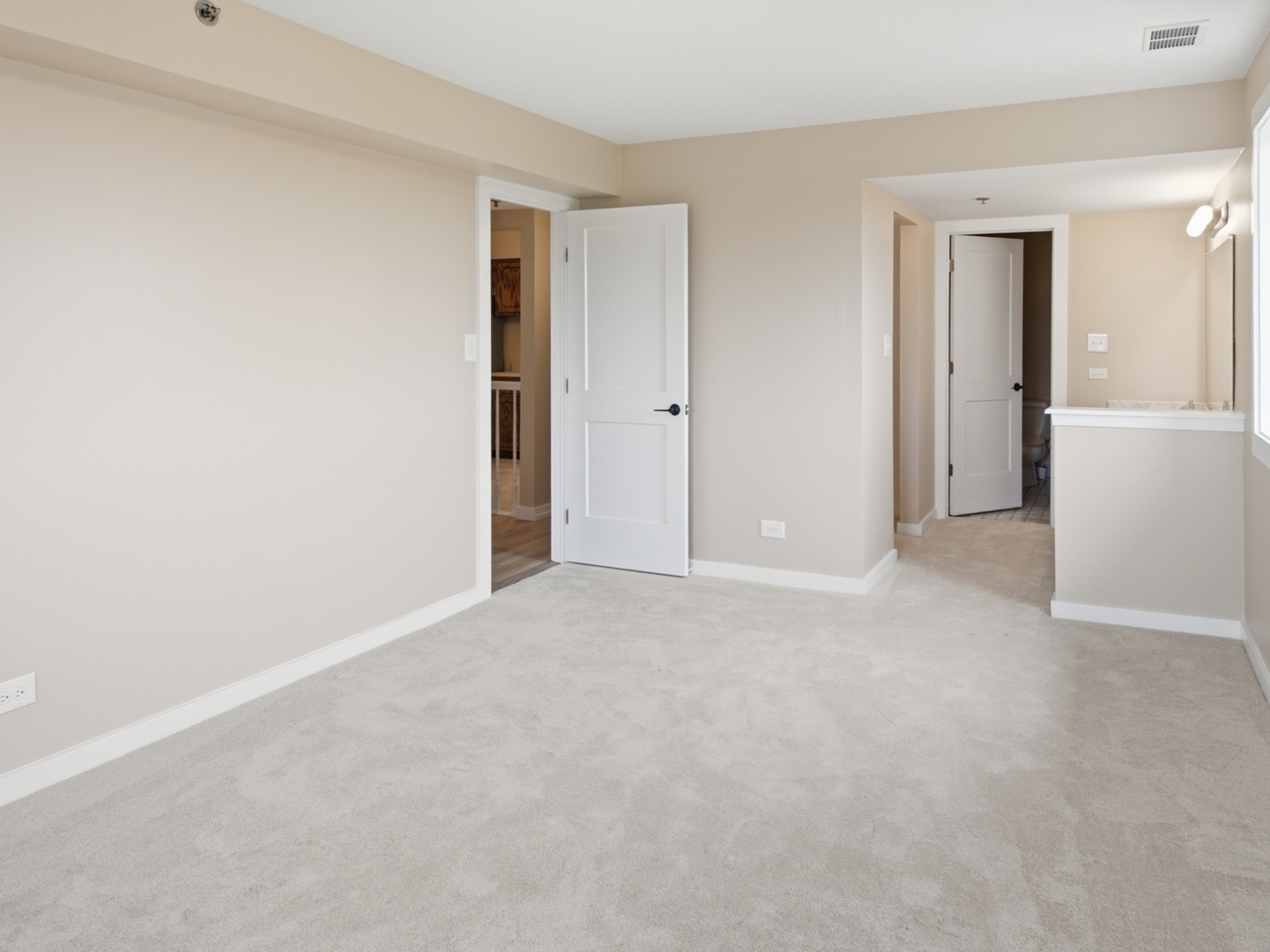 10420 Circle Drive 48b Property Photo 26
