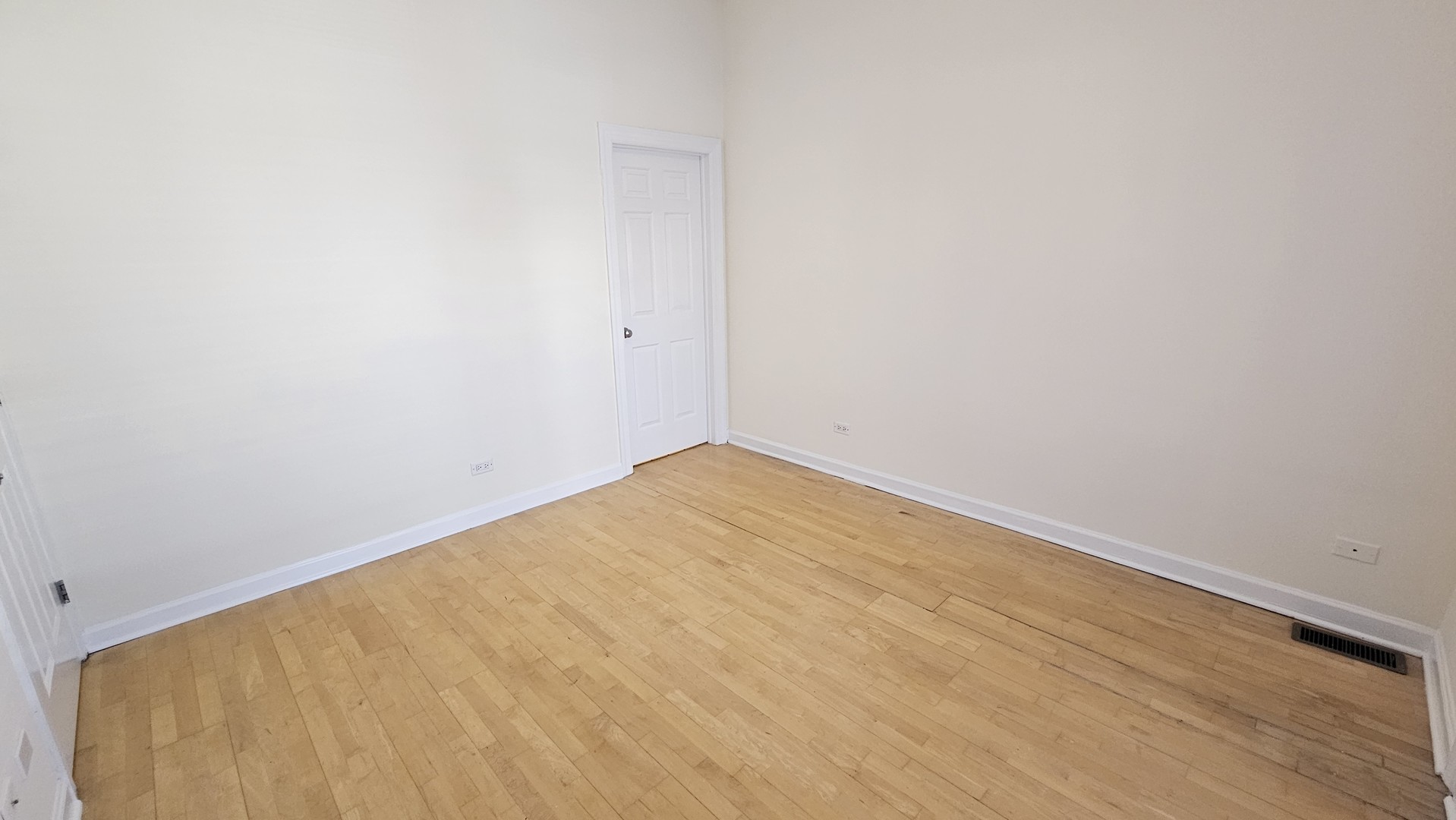 511 N Hartland Court 2n Property Photo 16