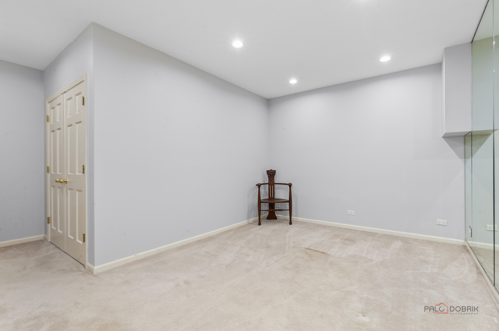 1302 Hawthorne Lane 1302 Property Photo 39