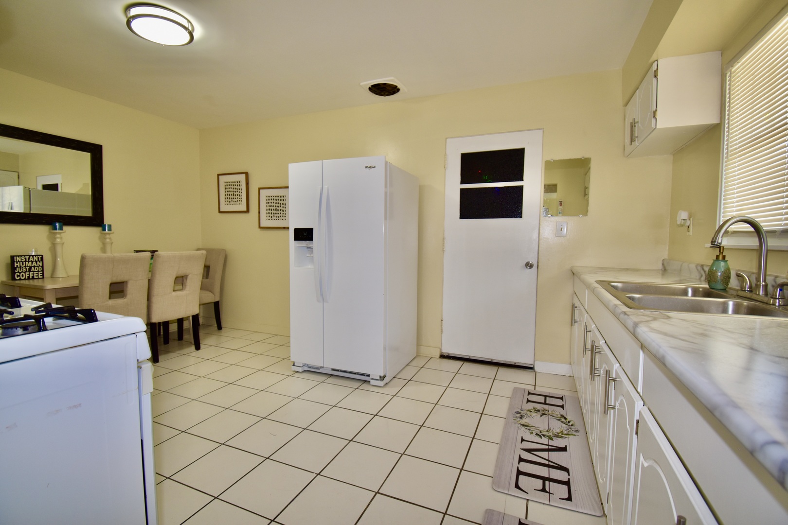 1645 Jackson Street Property Photo 8