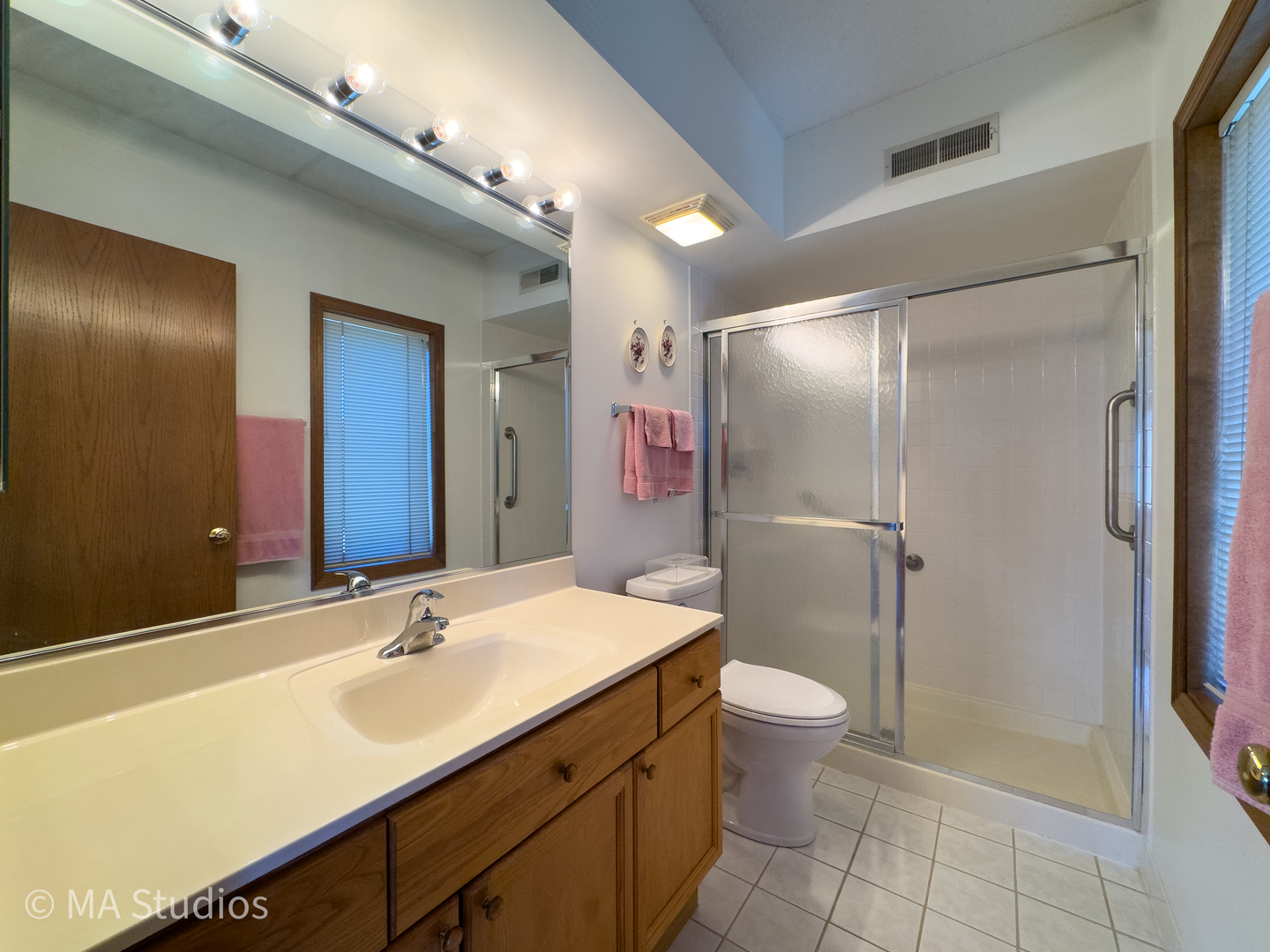 1325 Perry Street 402 Property Photo 22