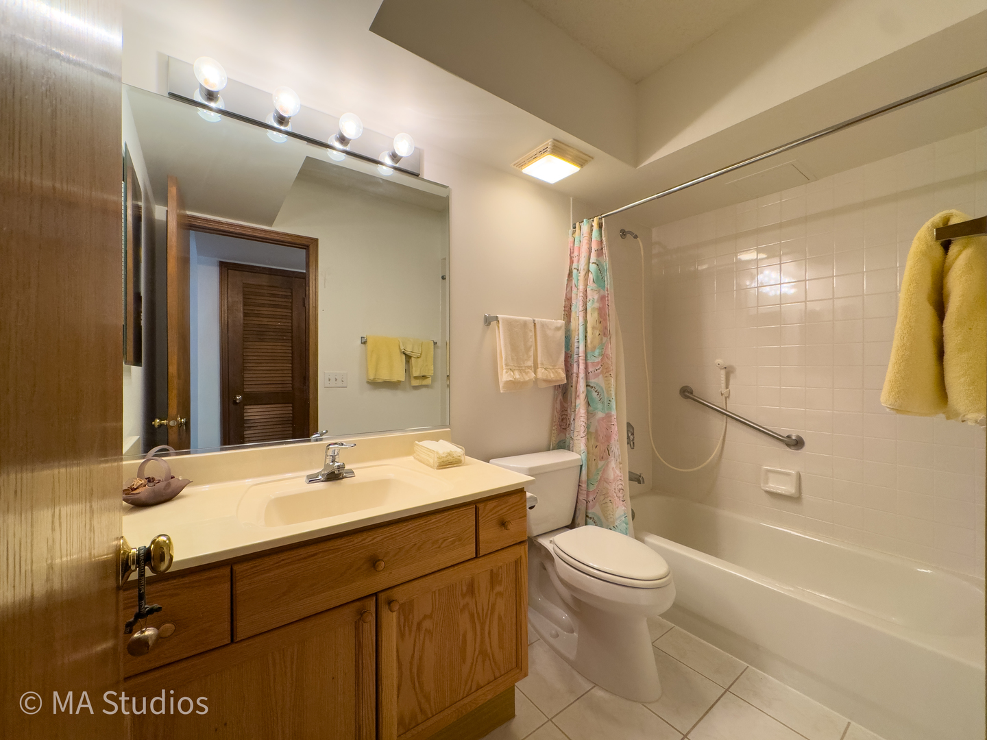 1325 Perry Street 402 Property Photo 25