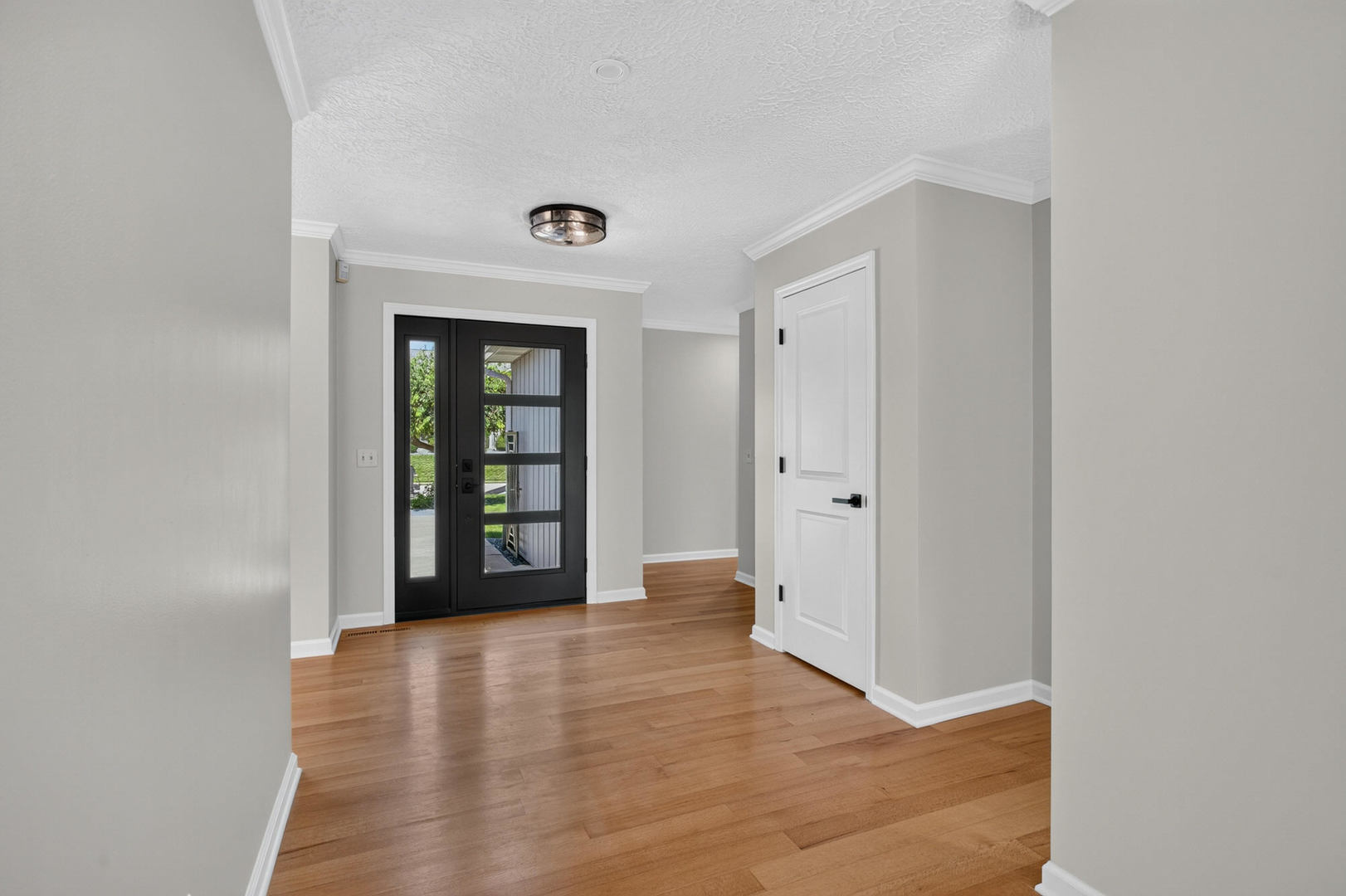 4817 Torrey Pines Court Property Photo 11