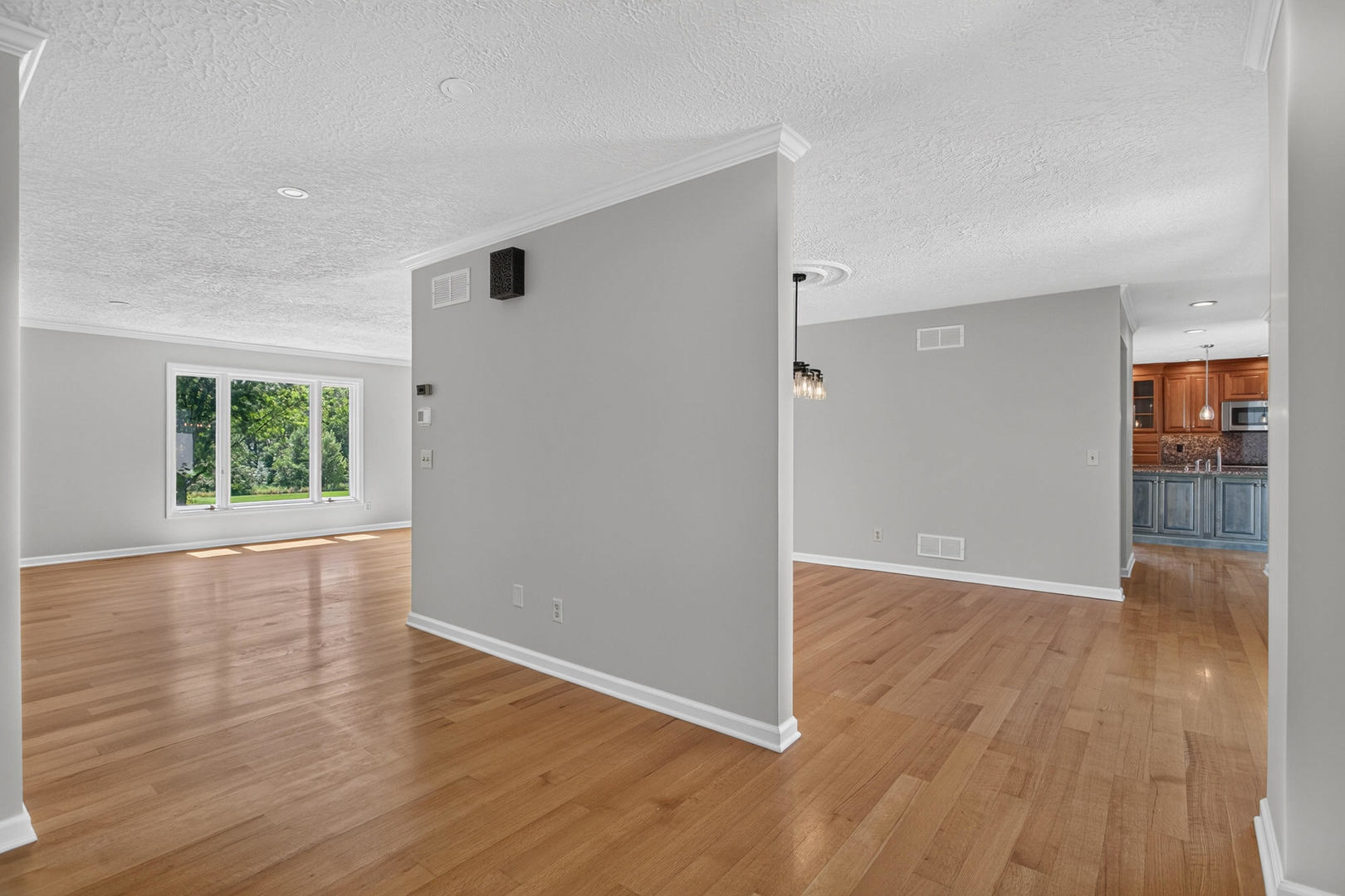 4817 Torrey Pines Court Property Photo 13