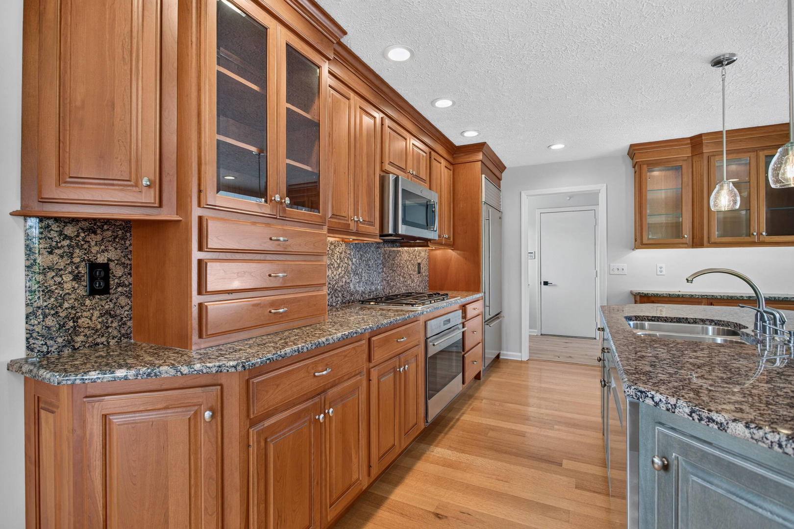 4817 Torrey Pines Court Property Photo 22