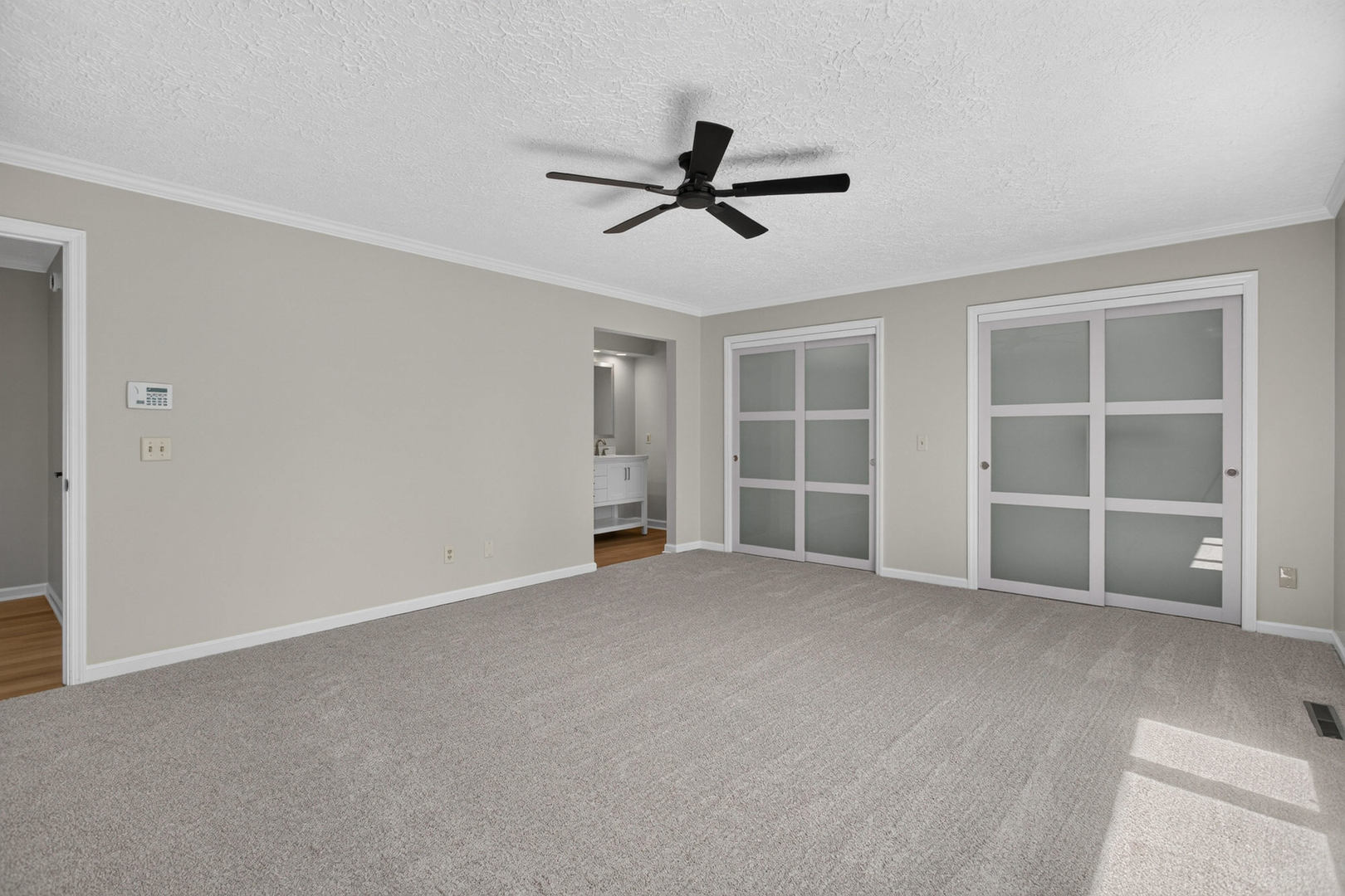 4817 Torrey Pines Court Property Photo 32