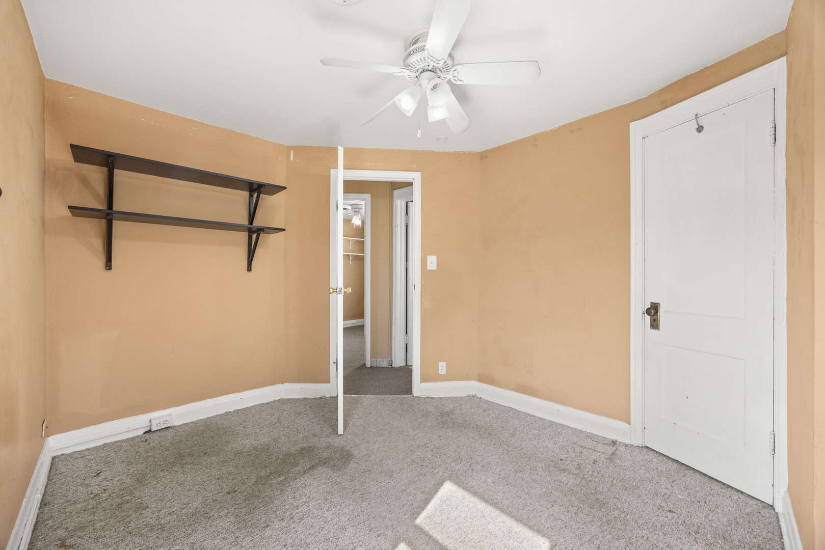 604 Illinois Street Property Photo 19