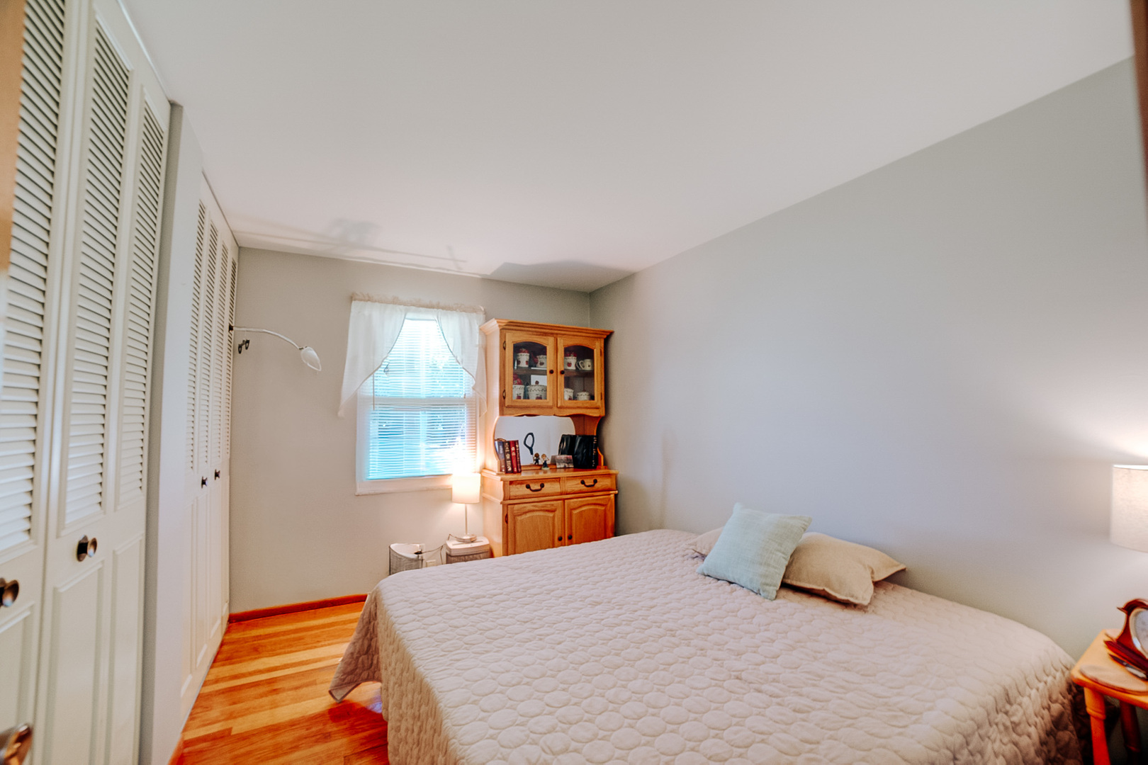 406 E Chestnut Street Property Photo 31